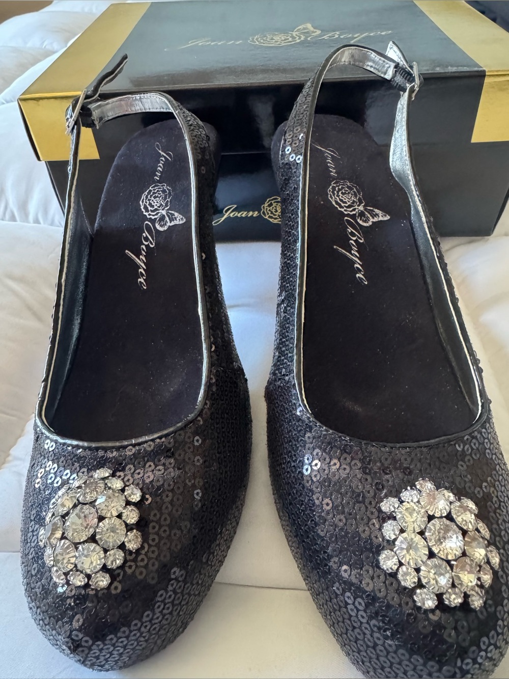 Joan Boyce Black Sequin Slingback Heels with Crystal Brooch -Size 9 (worn once)